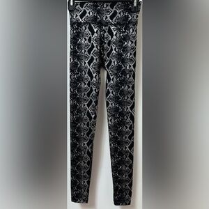 Black Snake Print Leggings